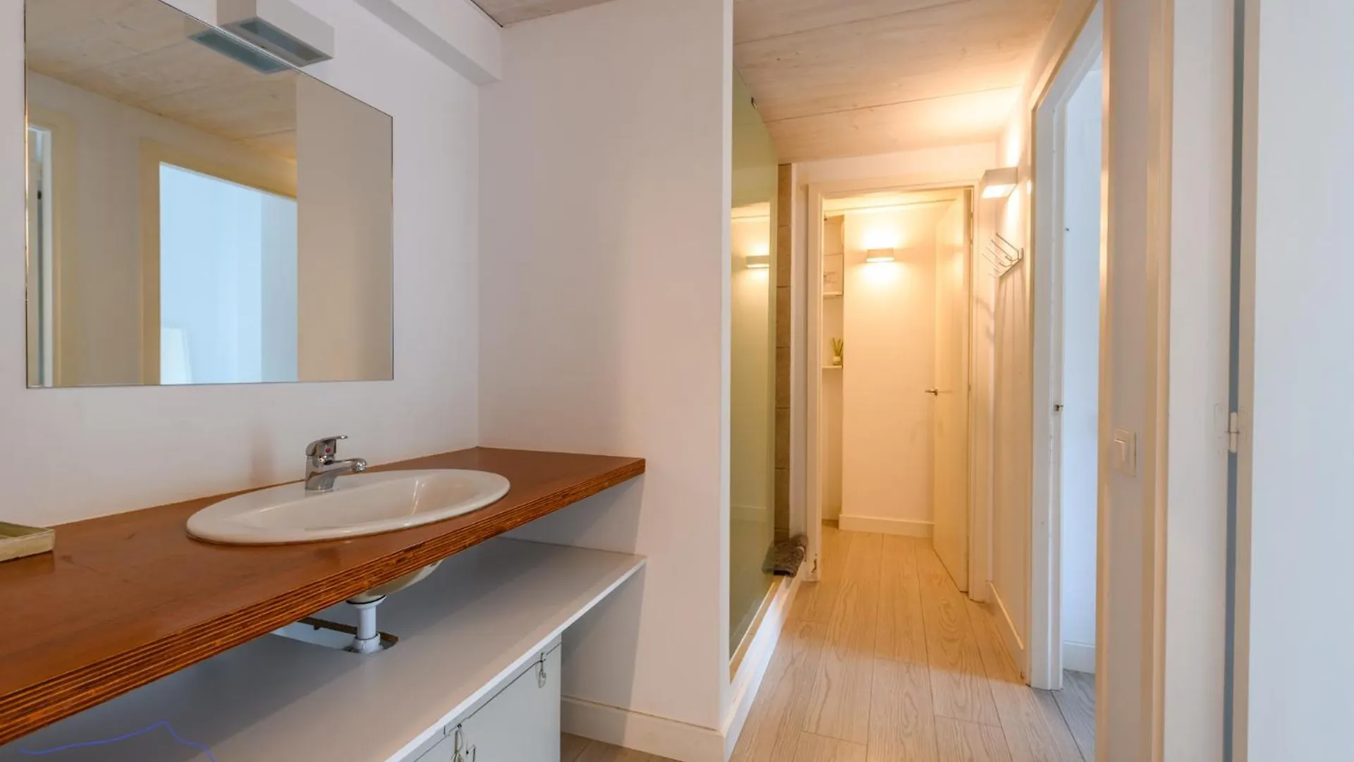 Duplex Sa Tarongeta - 5' Playa I Vistas I Terraza 20M2 I Ascensor I Equipado Apartment Cadaques Spain